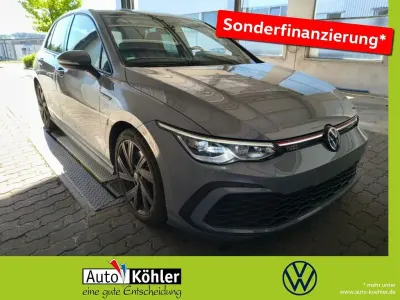 Gebraucht VW Golf VIII GTI 245 PS (180 kW) 2022 Mondsteingrau Limousine