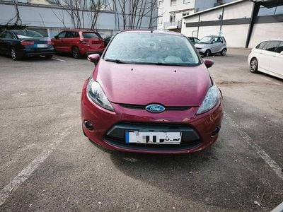 Gebraucht Ford Fiesta Trend 82 PS (60 kW) 2009 Rot Kleinwagen