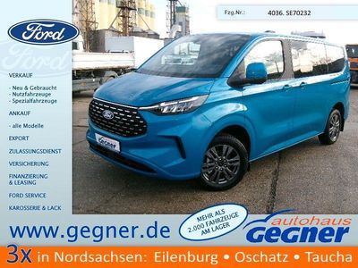 Neu Ford Tourneo Titanium 170 PS (125 kW) 2026 Blau Van / Kleinbus