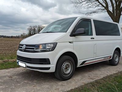 gebraucht VW Transporter T6Kombi 8-Sitzer Navi Klima AHK