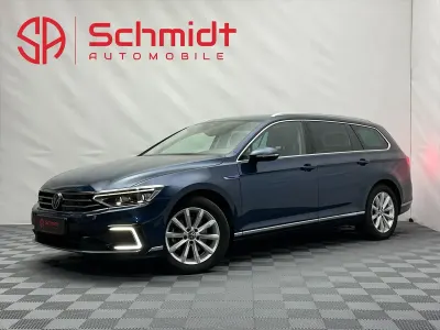 Gebraucht VW Passat Sport 218 PS (160 kW) 2022 Blau Kombi