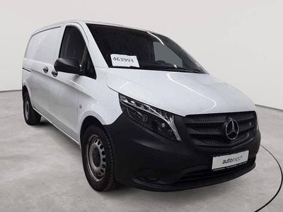 Arktisweiß Gebraucht 2022 Mercedes Vito Van | 22.890 € (Guter Preis)
