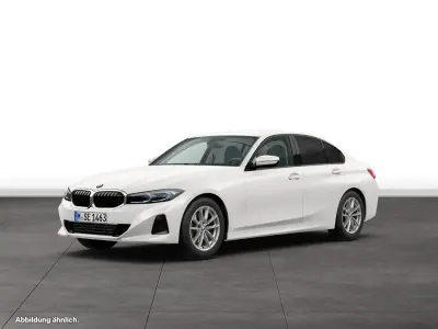 Gebraucht BMW 320 190 PS (139 kW) 2025 Weiß Limousine
