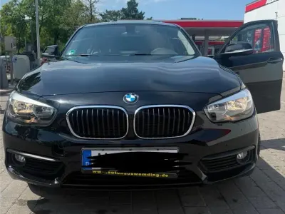 Gebraucht BMW 118 136 PS (100 kW) 2018 Schwarz Kleinwagen