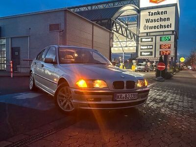 gebraucht BMW 318 Benzin