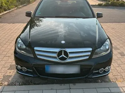 Gebraucht Mercedes C220 170 PS (125 kW) 2013 Schwarz Kombi