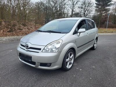 Grau Gebraucht 2005 Toyota Corolla Executive Kombi | 2.750 € (Etwas zu teuer)