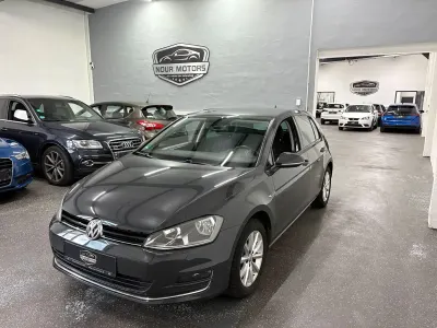 Gebraucht VW Golf VII LOUNGE 86 PS (63 kW) 2015 Grau Limousine