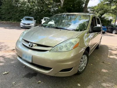 Gebraucht Toyota Sienna 266 PS (195 kW) 2007 Gold Van / Kleinbus