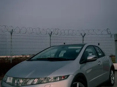 Gebraucht Honda Civic 140 PS (102 kW) 2007 Grau Kleinwagen