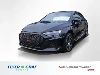 Gebraucht Audi RS3 Sportback Ambiente 400 PS (294 kW) 2025 Mythosschwarz metallic Kleinwagen
