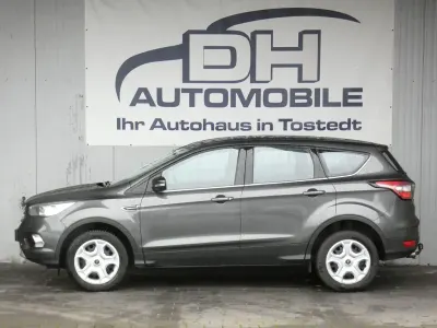 Gebraucht Ford Kuga 120 PS (88 kW) 2018 Grau SUV