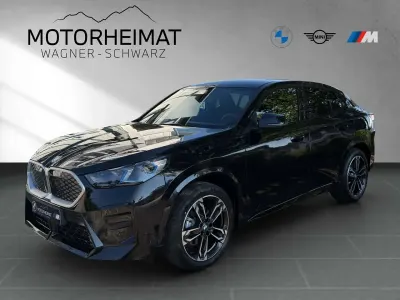 Neu BMW iX2 Performance 150 kW (204 PS) 2026 Schwarz SUV