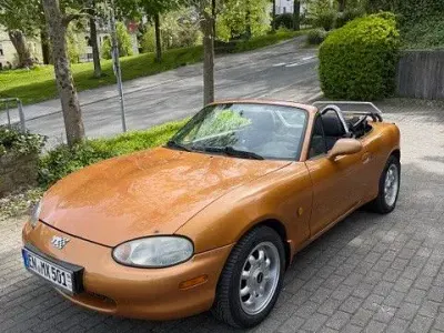 Brugt Mazda MX5 110 HK (80 kW) 1998 Guld Cabriolet