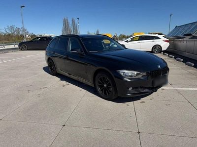 Gebraucht BMW 318 143 PS (105 kW) 2013 Schwarz Kombi