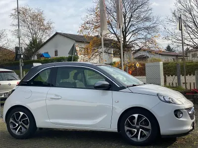 Używany Opel Adam Jam 116 KM (85 kW) 2018 Biały Hatchback