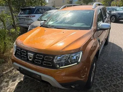Gebraucht Dacia Duster Comfort 101 PS (74 kW) 2021 Orange SUV