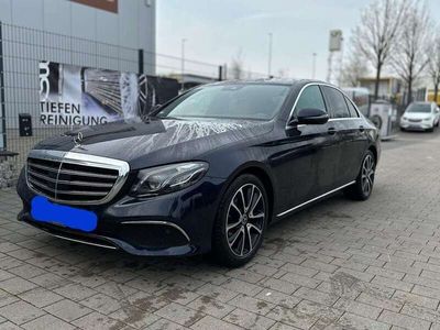 gebraucht Mercedes E220 d 9G-TRONIC AMG Line