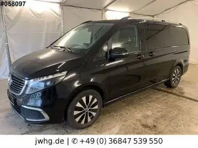Używany Mercedes EQV300 150 kW (204 KM) 2020 Czarny Minivan