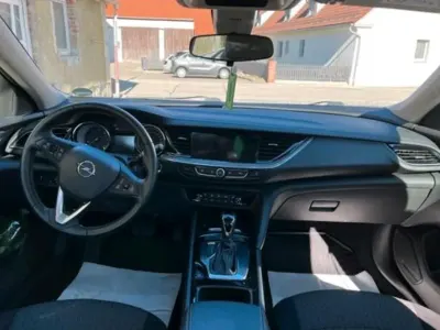 Gebraucht Opel Insignia Edition 136 PS (100 kW) 2019 Schwarz Kombi