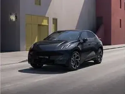 Neu Lynk & Co 02 200 kW (272 PS) 2025 Grau SUV