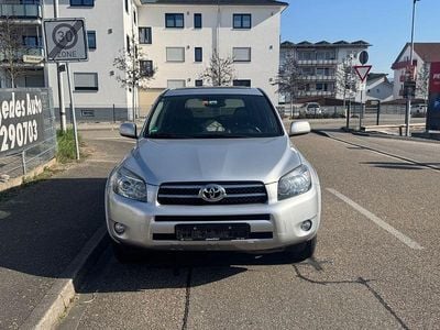 Gebraucht Toyota RAV4 Executive 177 PS (130 kW) 2006 Silber SUV