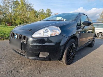 gebraucht Fiat Grande Punto 1.3 Multijet Dynamic 16 V 2 Türig 1 Hand