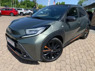 Gebraucht Toyota Aygo X Limited 72 PS (52 kW) 2022 Grün SUV