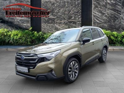 Nuova Subaru Forester Platinum 136 CV (100 kW) 2026 Verde SUV