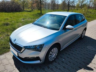 Gebraucht Skoda Scala 95 PS (69 kW) 2021 Silber Kleinwagen