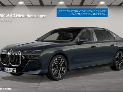 Gebraucht BMW 740 M Sport 299 PS (219 kW) 2025 Grau Limousine