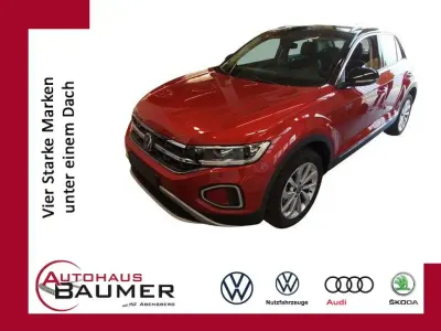 Gebraucht VW T-Roc Style 150 PS (110 kW) 2025 Rotrot SUV