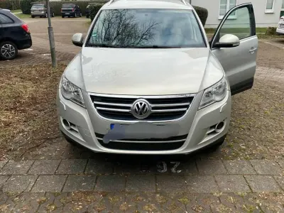Gebraucht VW Tiguan 110 PS (80 kW) 2011 Grau SUV