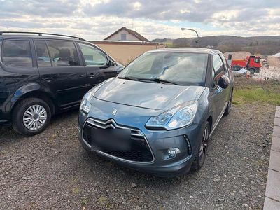 Gebraucht Citroën DS3 120 PS (88 kW) 2012 Grau Limousine