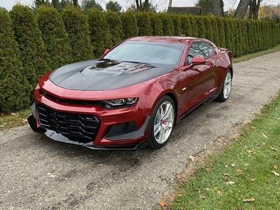 Rot Gebraucht 2021 Chevrolet Camaro | 22.000 €