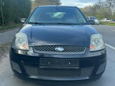 Gebraucht Ford Fiesta 69 PS (50 kW) 2006 Kleinwagen