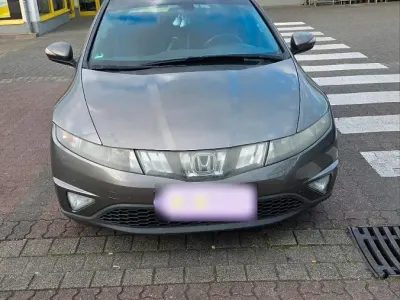 Gebraucht Honda Civic 140 PS (102 kW) 2007 Andere farben Limousine