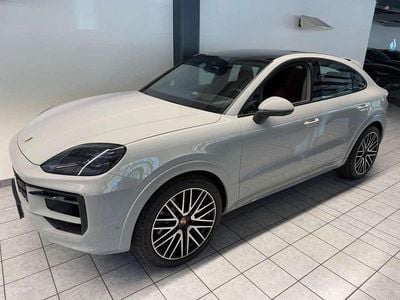 Nouă Porsche Cayenne S Coupe Chrono 475 CP (349 kW) 2025 Kreide Coupe
