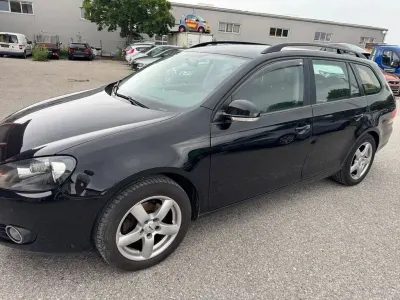 Gebraucht VW Golf VII Trendline 105 PS (77 kW) 2013 Schwarz Kombi