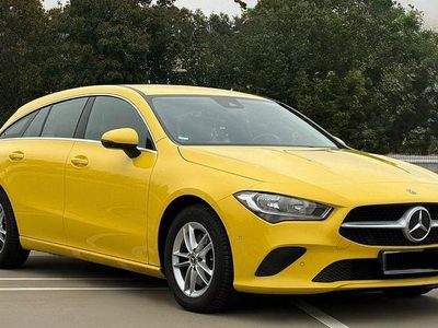 Gelb Gebraucht 2020 Mercedes CLA180 Shooting Brake Kombi | 12.980 € (Fairer Preis)