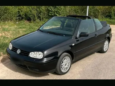 Używany VW Golf 116 KM (85 kW) 2001 Czarny Kabriolet