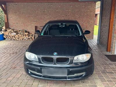 Gebraucht BMW 116 116 PS (85 kW) 2007 Schwarz Kleinwagen
