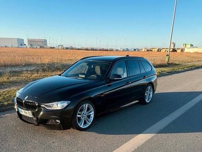 Schwarz Gebraucht 2013 BMW 330 M Sport Kombi | 15.750 € (Teuer)