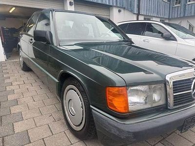Used Mercedes 190 75 HP (55 kW) 1989 Green Sedan