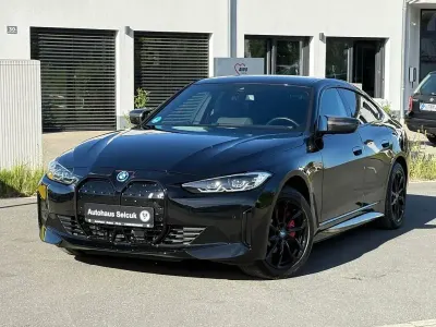 Gebraucht BMW i4 Sport Line 250 kW (340 PS) 2023 Schwarz Limousine