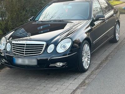 Gebraucht Mercedes E280 Avantgarde 231 PS (169 kW) 2006 Schwarz Limousine