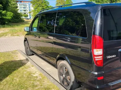 Gebraucht Mercedes Viano 224 PS (164 kW) 2013 Schwarz Van / Kleinbus