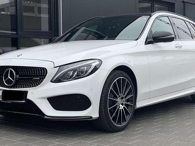 Weiß Gebraucht 2016 Mercedes C400 Kombi | 30.000 € (Teuer)