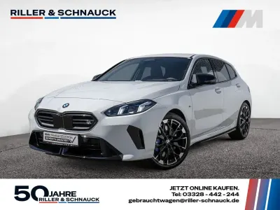 Gebraucht BMW M135 Performance 300 PS (220 kW) 2025 Weiß Kleinwagen