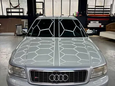 Gebraucht Audi S8 Sport 360 PS (264 kW) 2002 Silber Limousine